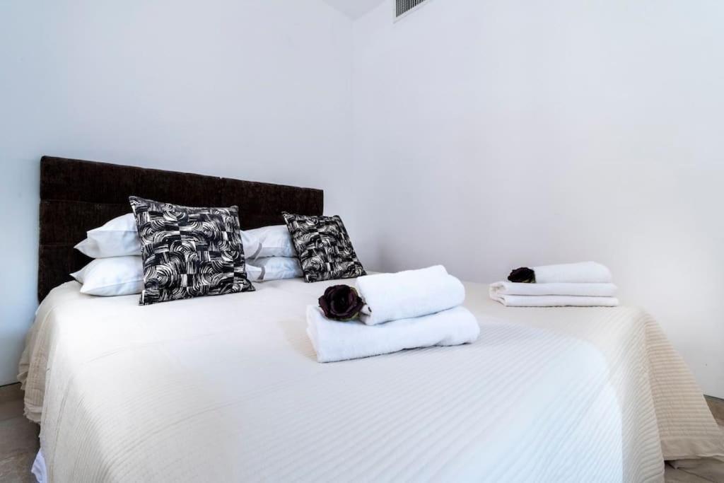 Luxury 3 Bedroom Apt, Harav Kook7 Иерусалим Экстерьер фото